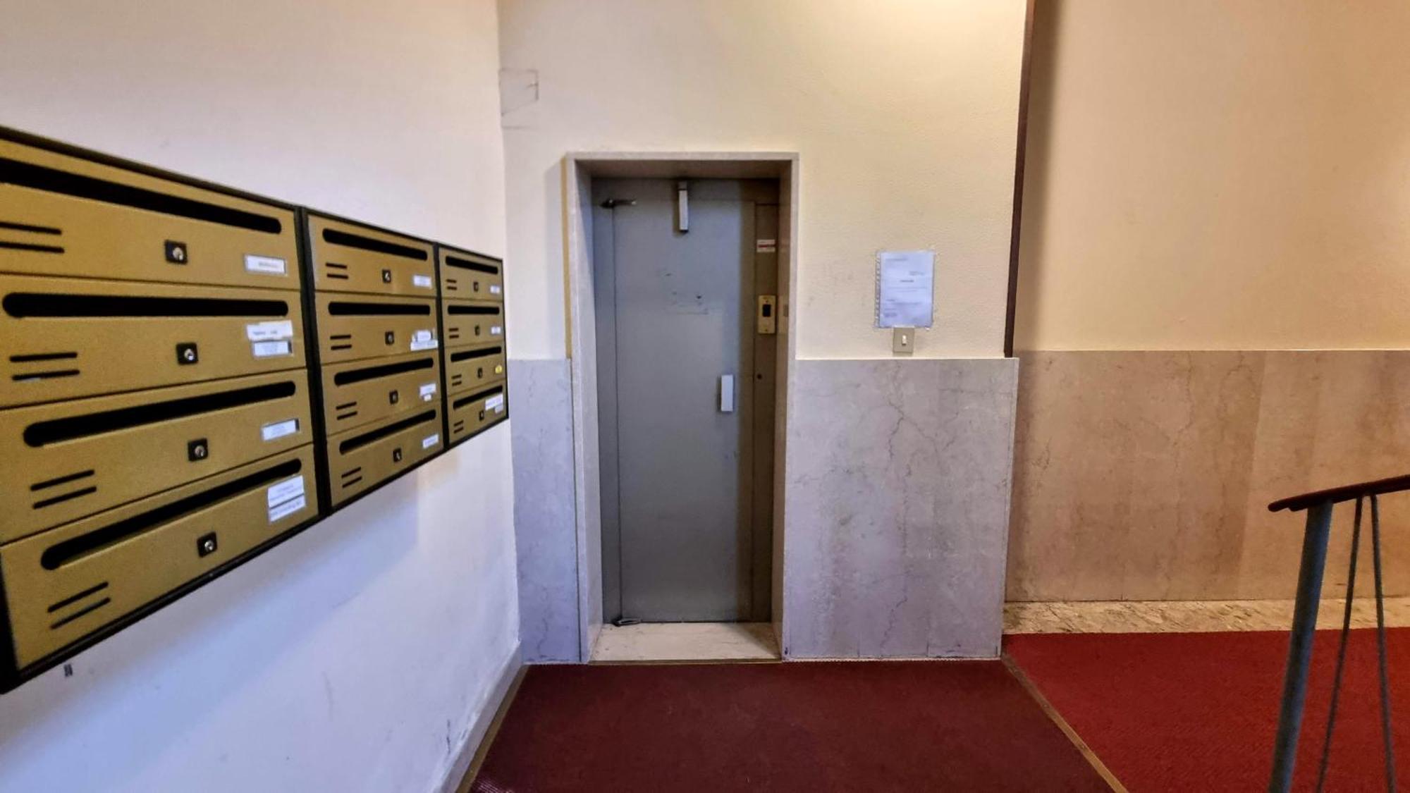 Milano Apartment Trieste Luaran gambar